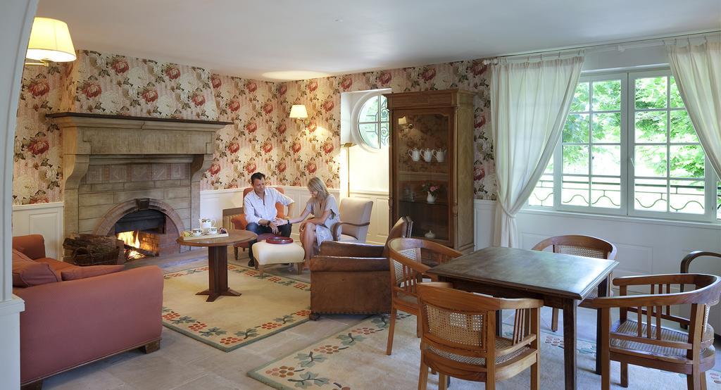 Maison D'Hotes L'Escale Bains-les-Bains Dış mekan fotoğraf